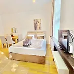 W Apartment - Brigittenau Area Mm6